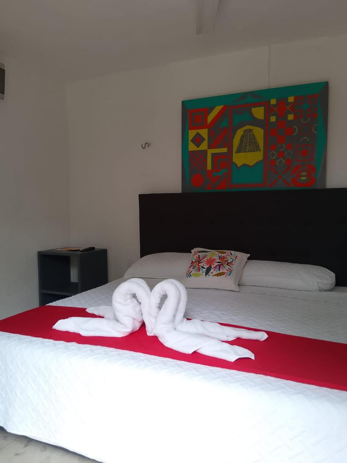 Hotel Downtown Мерида Экстерьер фото
